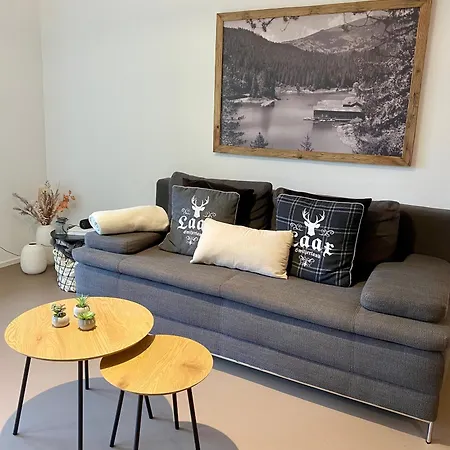 House & Living Junbi Lejlighed