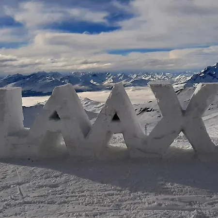 Apartment House & Living Junbi *