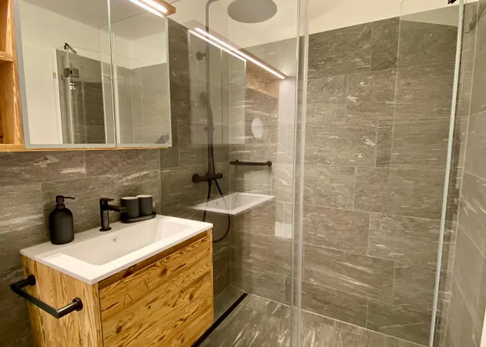 House & Living Junbi *